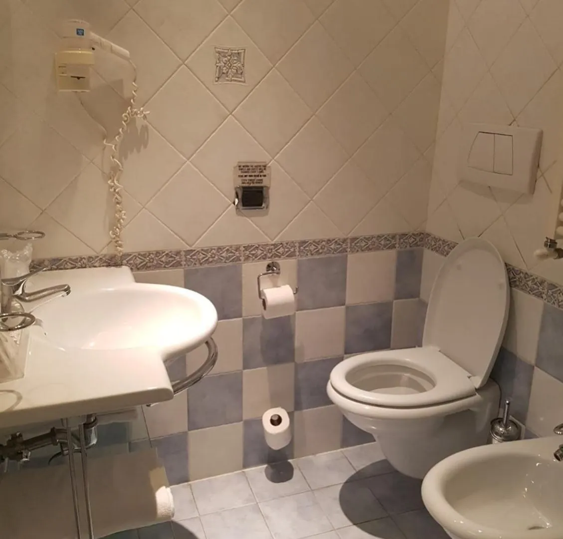 69 Manin Termini Bed and Breakfast Ρώμη 0*,